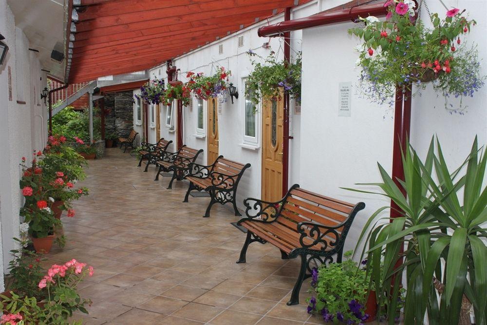 Royal Sportsman Hotel Porthmadog Eksteriør billede